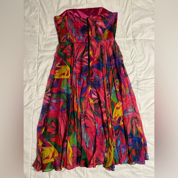 Milly Hot Pink Tropical Print Strapless Flowy Midi Dress Size 6 Colorful A-Line - Picture 4 of 7
